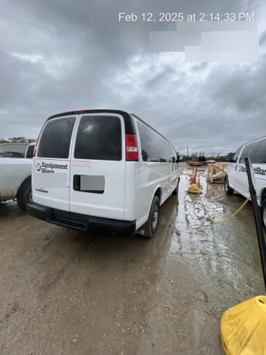 2023 CHEVROLET Express Van - Rental