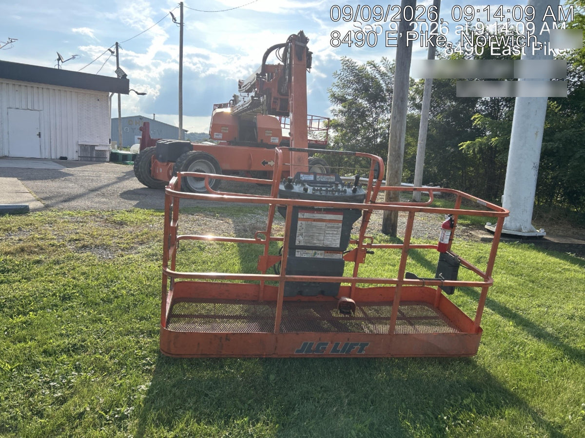 2019 JLG 1200SJP