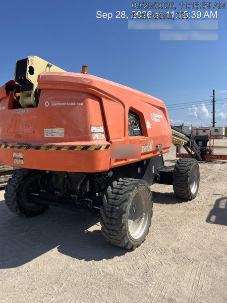 2023 JLG 660SJ