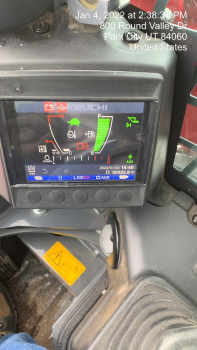 2021 TAKEUCHI TL10V2-CR