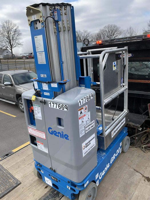 2021 GENIE GR-20