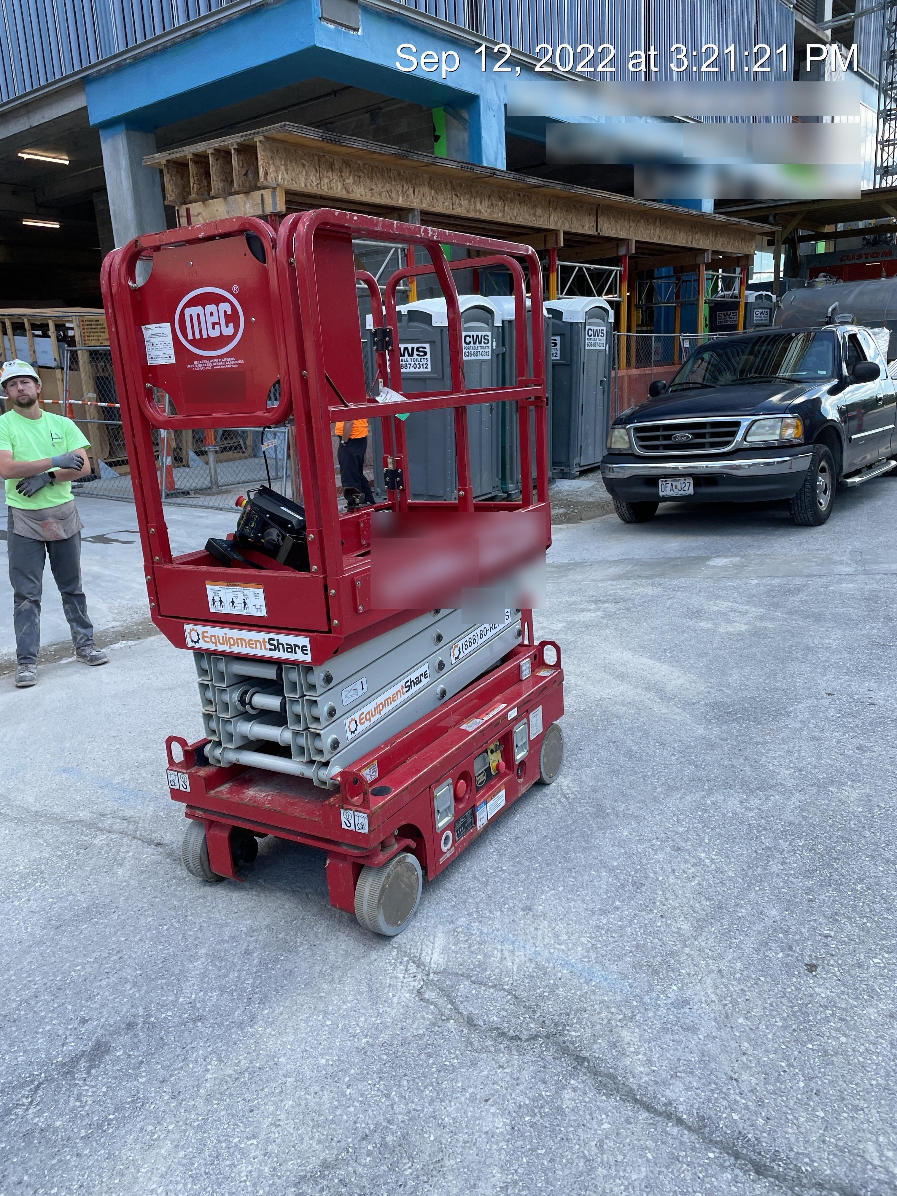 2019 MEC 1330SE MEC 1330SE w/ES Track Hardware, Full Extended 2 Year Warranty