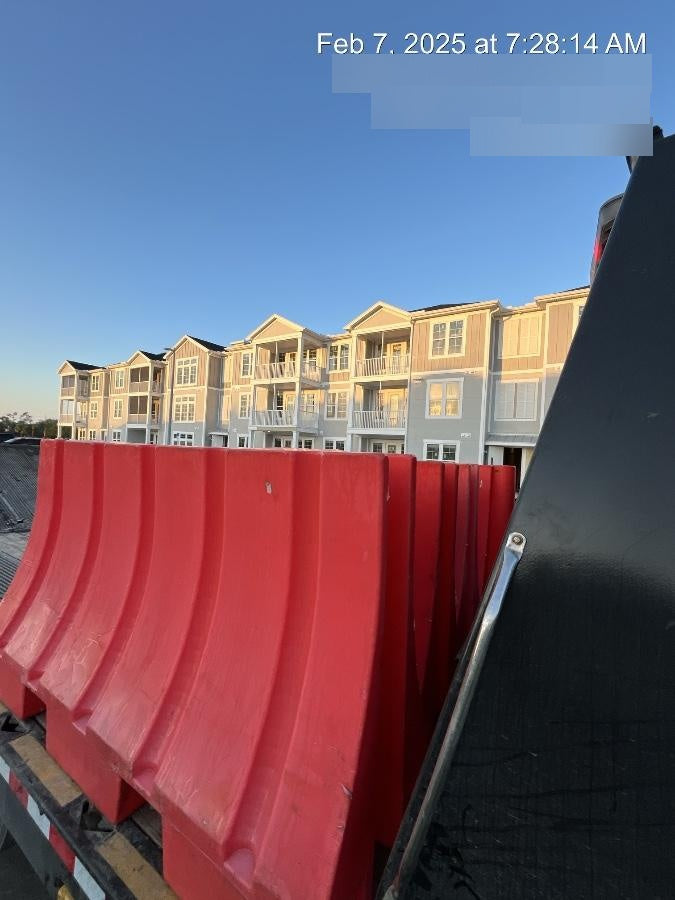 2022 HOUSTON BARRICADE WFB42