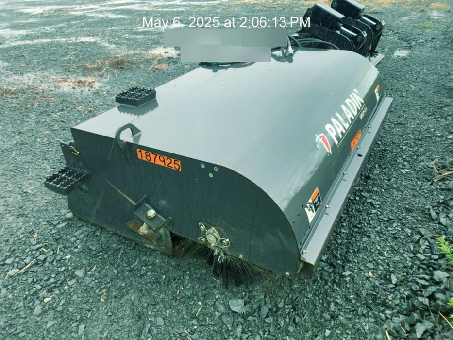 2021 PALADIN Sweepster SB72