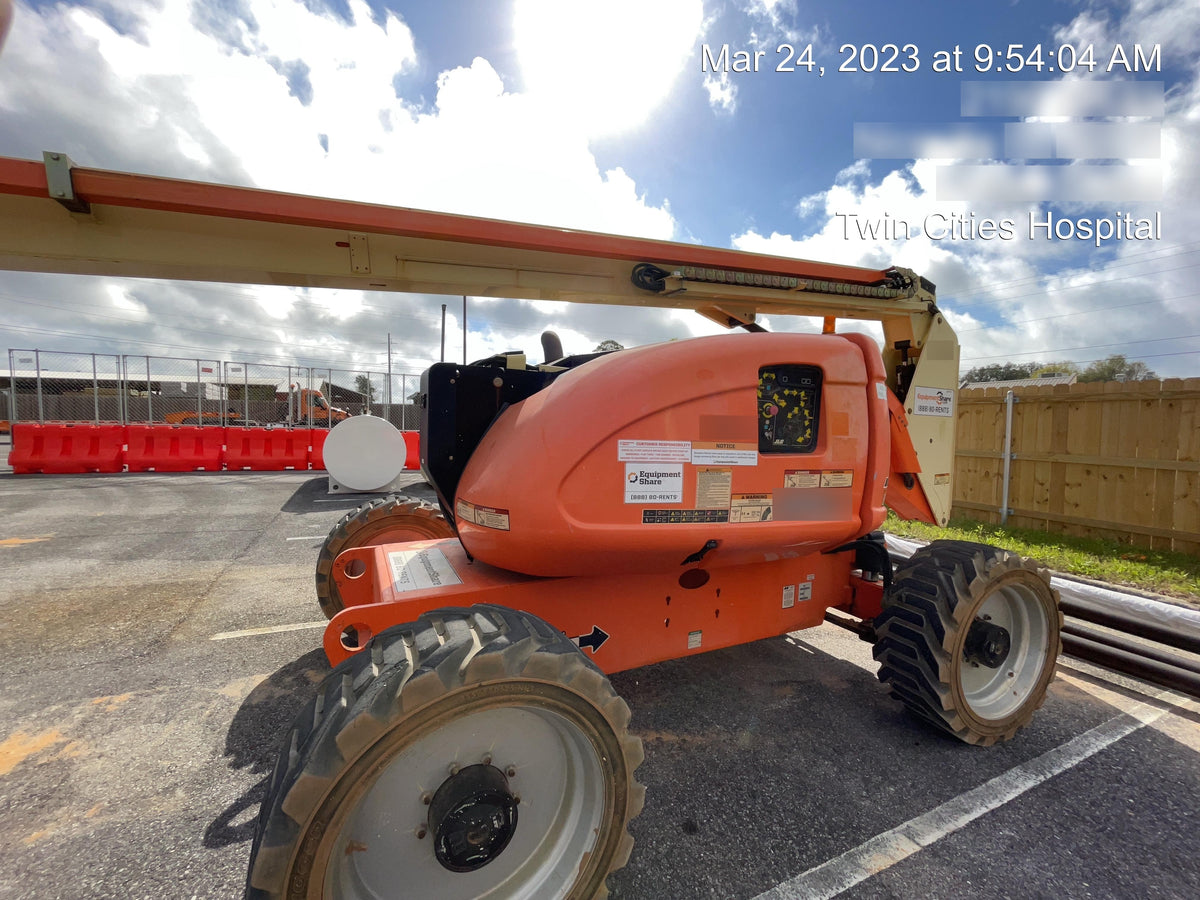 2019 JLG 600AJ