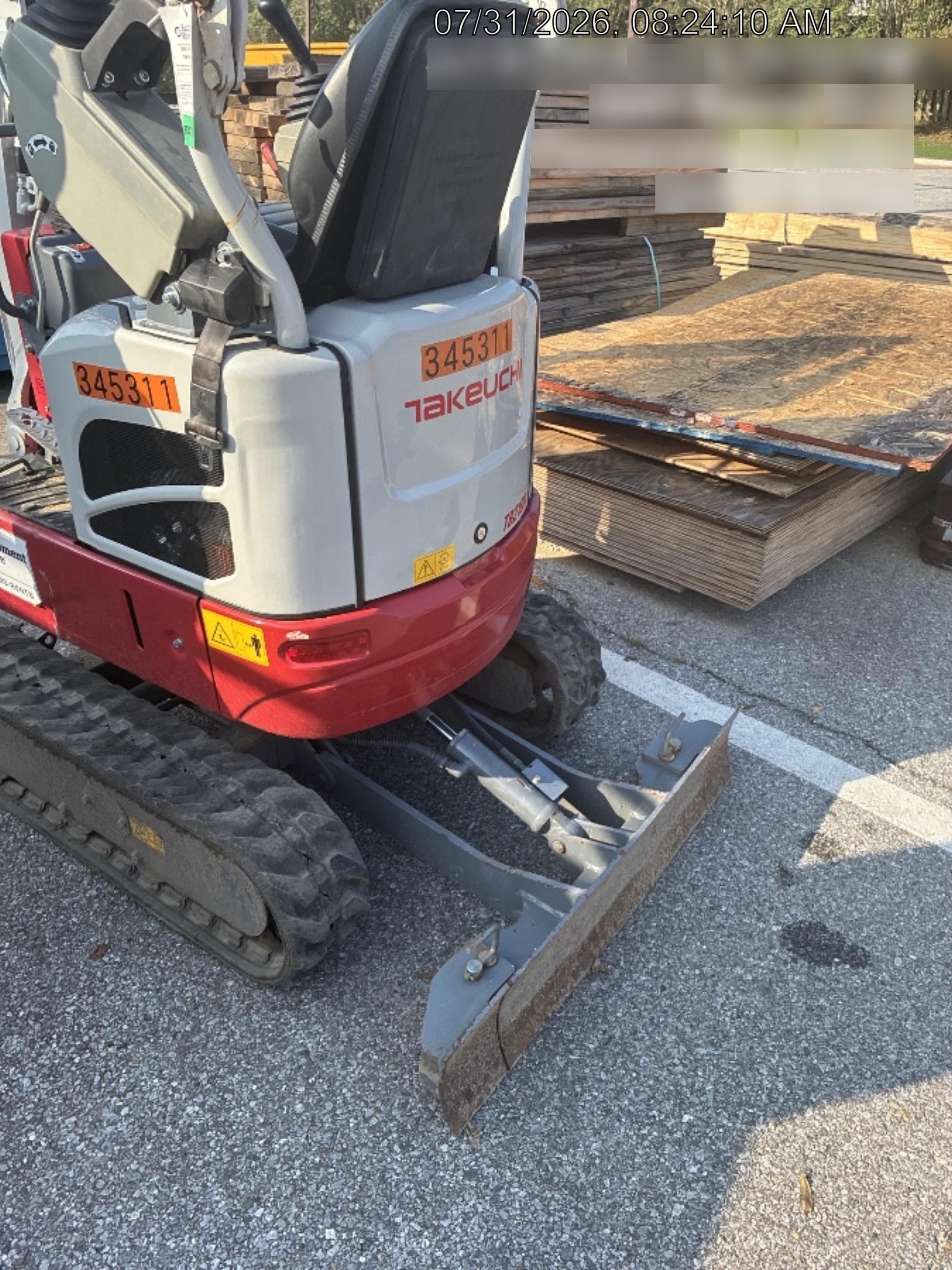 2023 TAKEUCHI TB210R