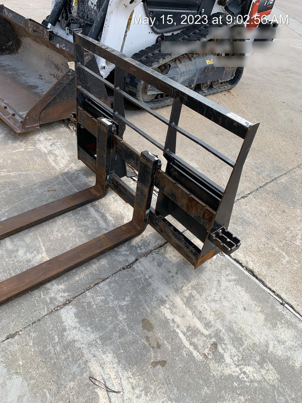 2022 ARROW MATERIAL HANDLING 60" Pallet Forks - Arrow