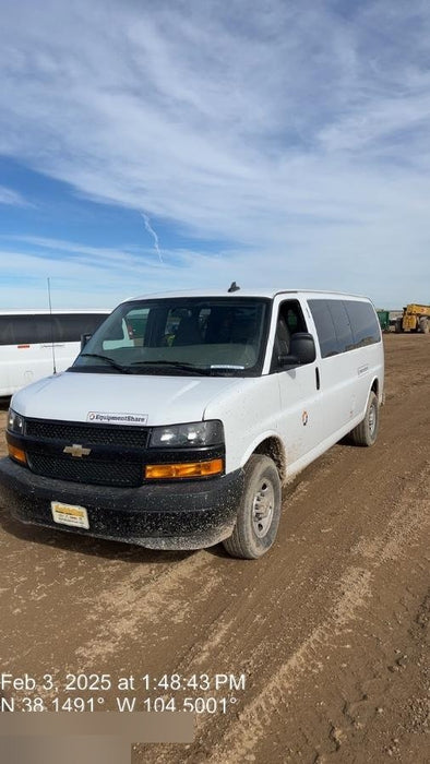 2023 CHEVROLET Express Van - Rental