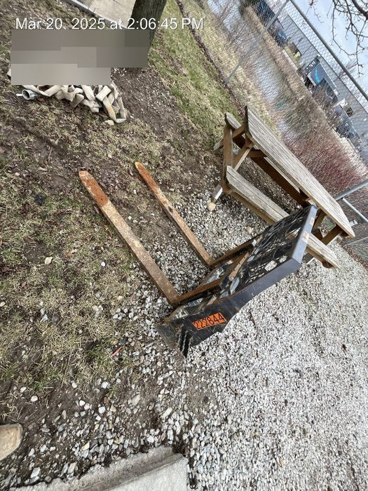 2022 PALADIN 48" Pallet Forks - Paladin