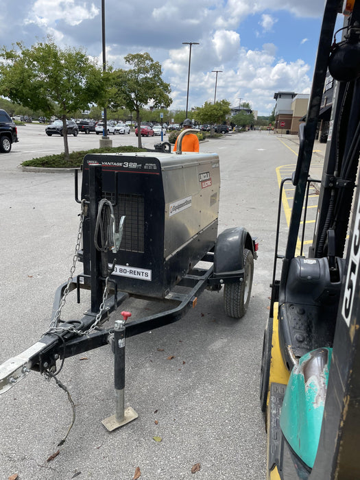 2019 Lincoln Electric Vantage 322 Ready-Pak 3, Two Wheel Trailer, Fender and Light Kit, Cable Rack