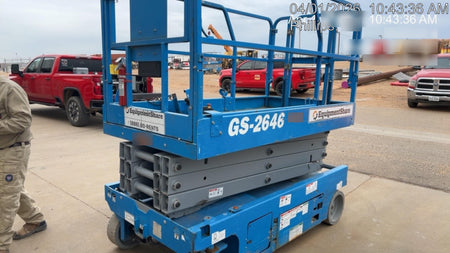 2019 Genie GS-2646 folding rails with full height swing gate