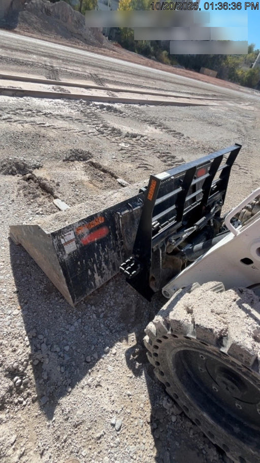 2025 VIRNIG 84" Smooth Bucket