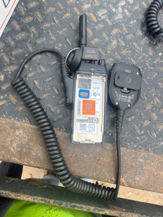 2023 MOTOROLA R7 DISPLAY