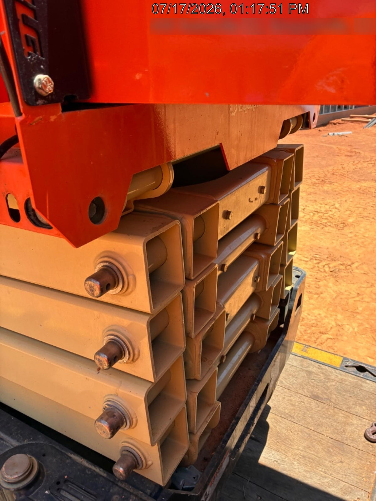 2022 JLG R4045