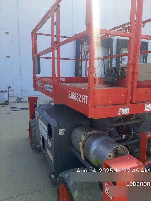 2021 SKYJACK SJ6832 RT