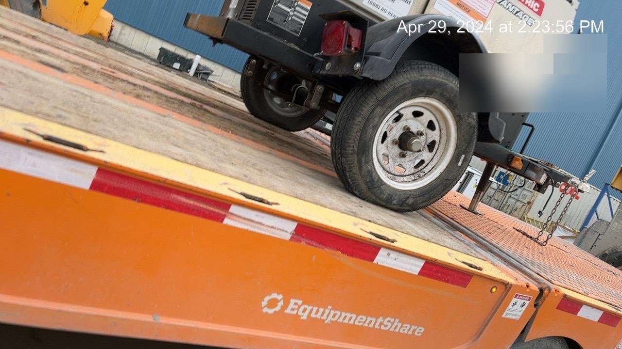 2022 Lincoln Electric LE400 Kubota V1505, Trlr, Cable Rack, Light Kit, ES Decals, T3
