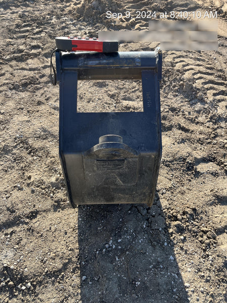 2024 TAG MANUFACTURING 18" Bucket - Tag