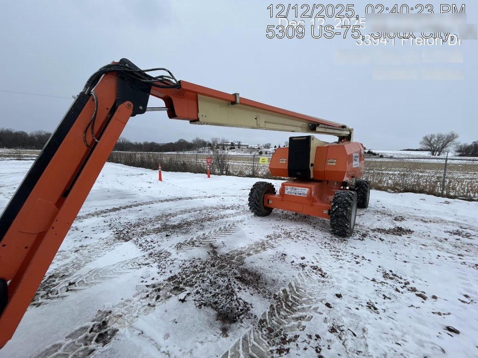 2021 JLG 800AJ