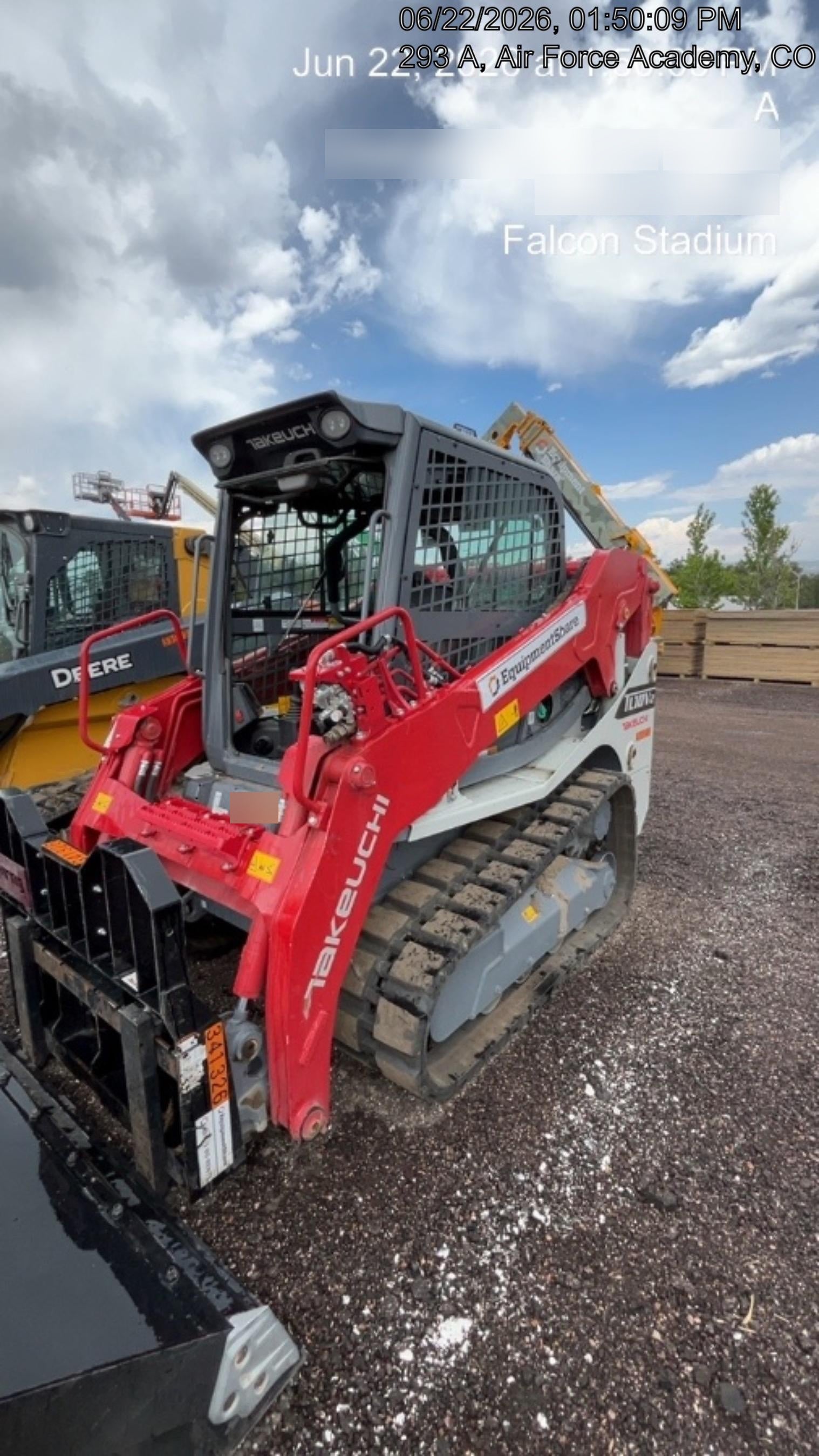 2024 TAKEUCHI TL10V2-CR