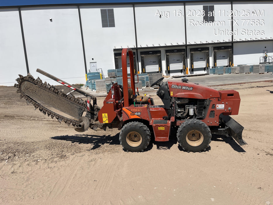 2023 DITCH WITCH RT45A