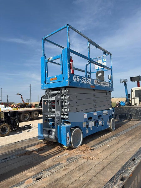 2023 GENIE GS-3232