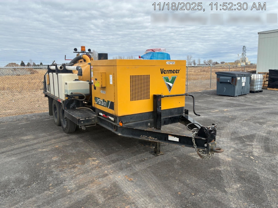 2022 VAC-TRON LP573XDT