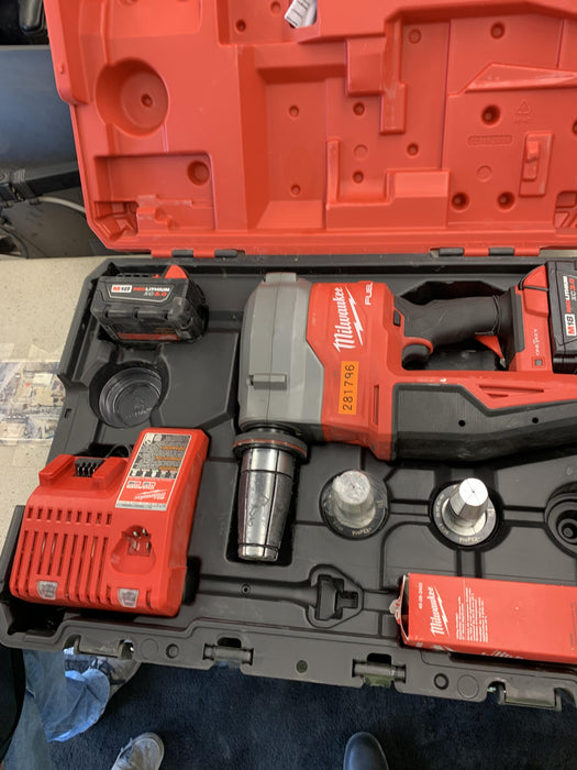 2022 MILWAUKEE 2932-22XC