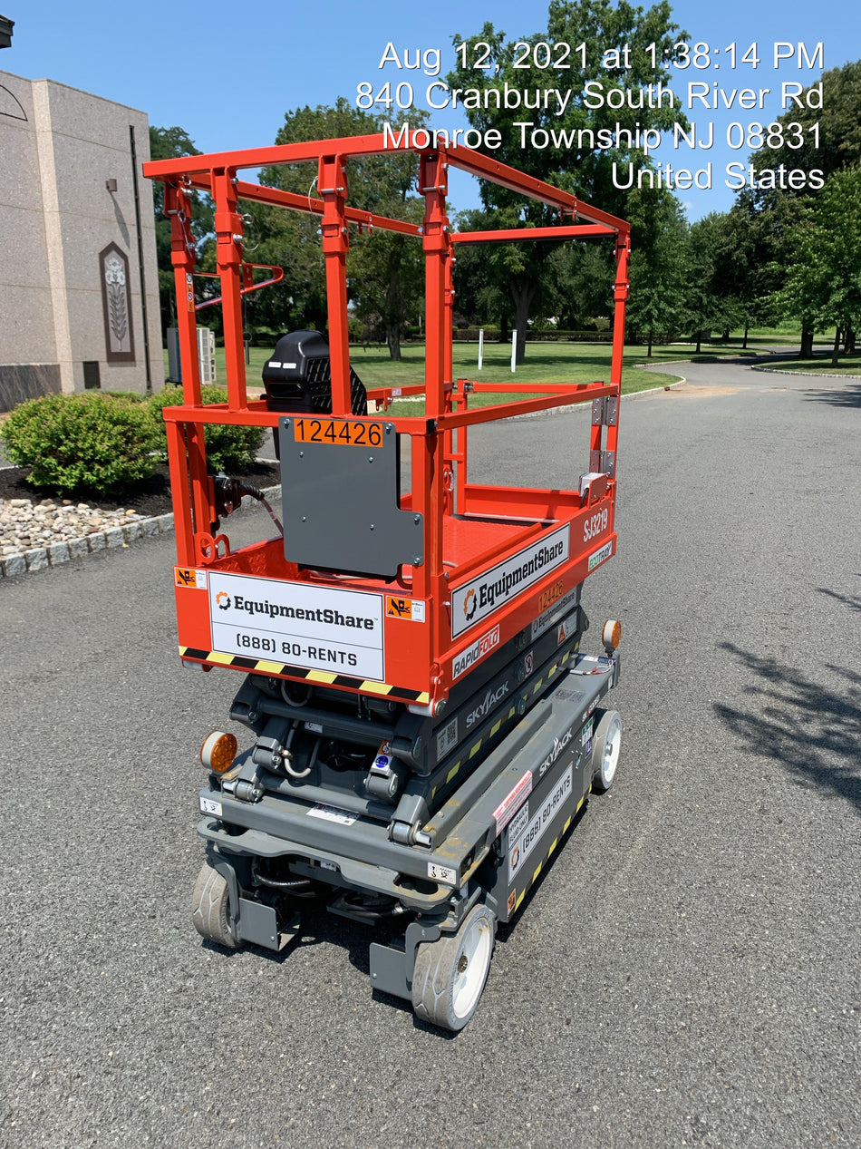 2021 SKYJACK SJ3219