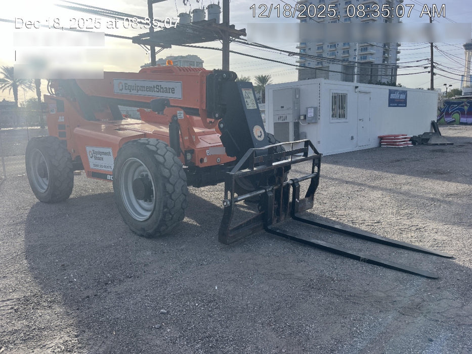 2020 Skytrak 8042 74 Hp, FF Tires, Work Lights, Beacon, Aux Hydraulics, Back up Alarm, Lifting Eye, ES Decals