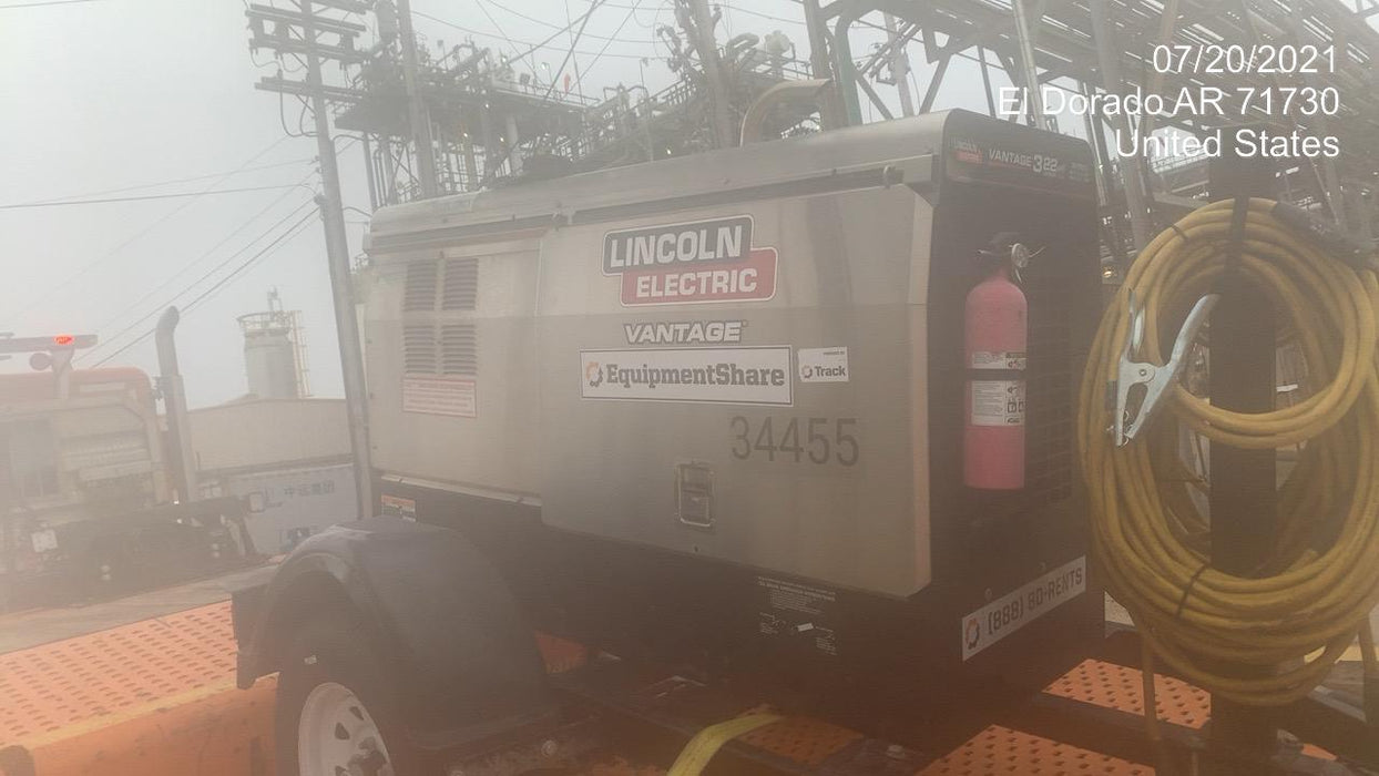 2019 Lincoln Electric Vantage 322 Welder Ready-Pak 3, Two wheel trailer, Fender and Light kit, Cable Rack