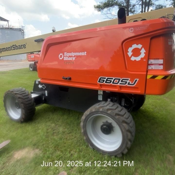 2025 JLG 660SJ