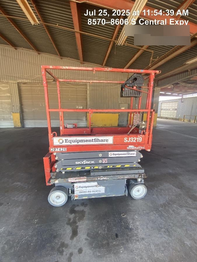 2022 SKYJACK SJ3219