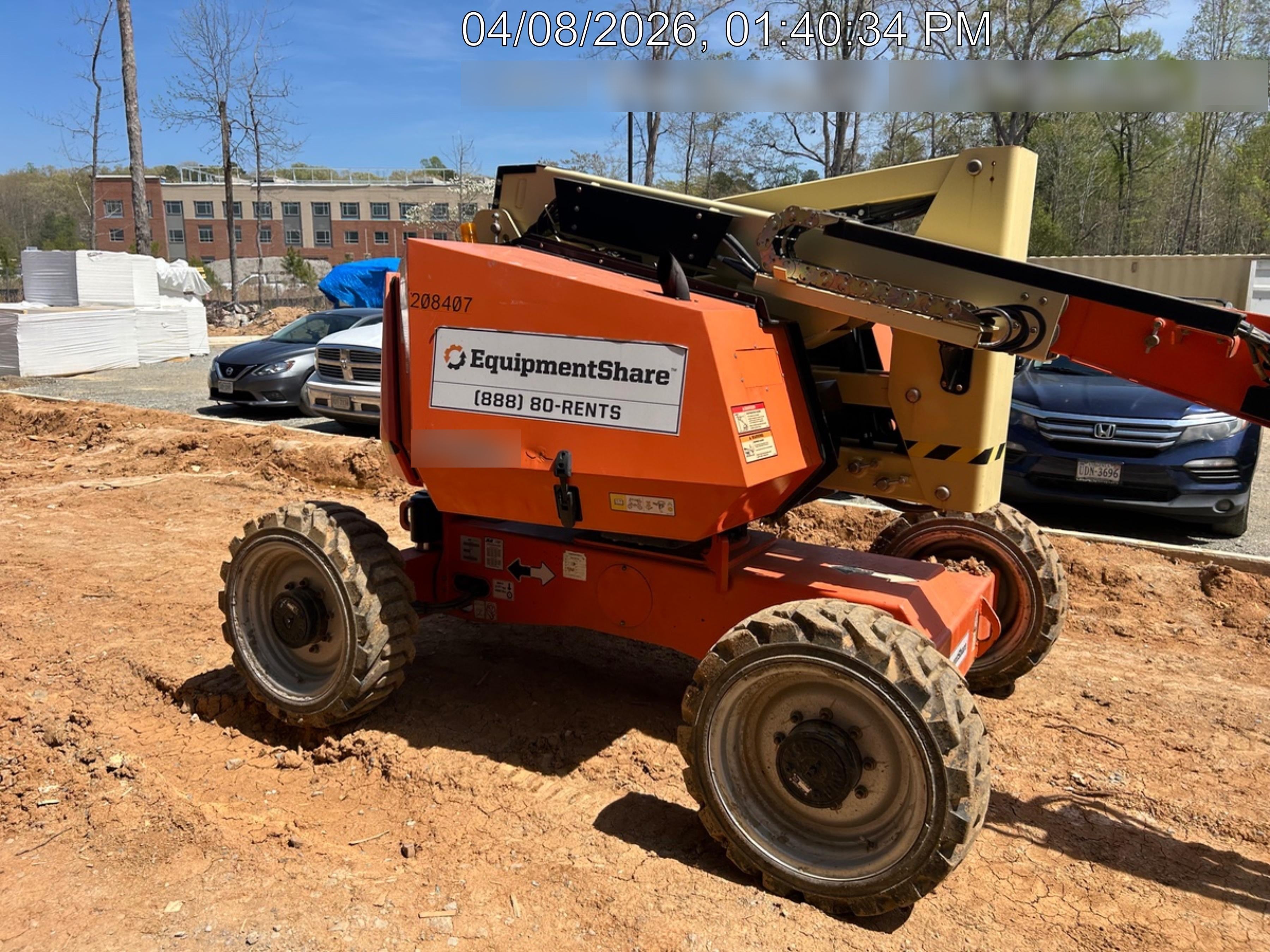 2022 JLG 340AJ