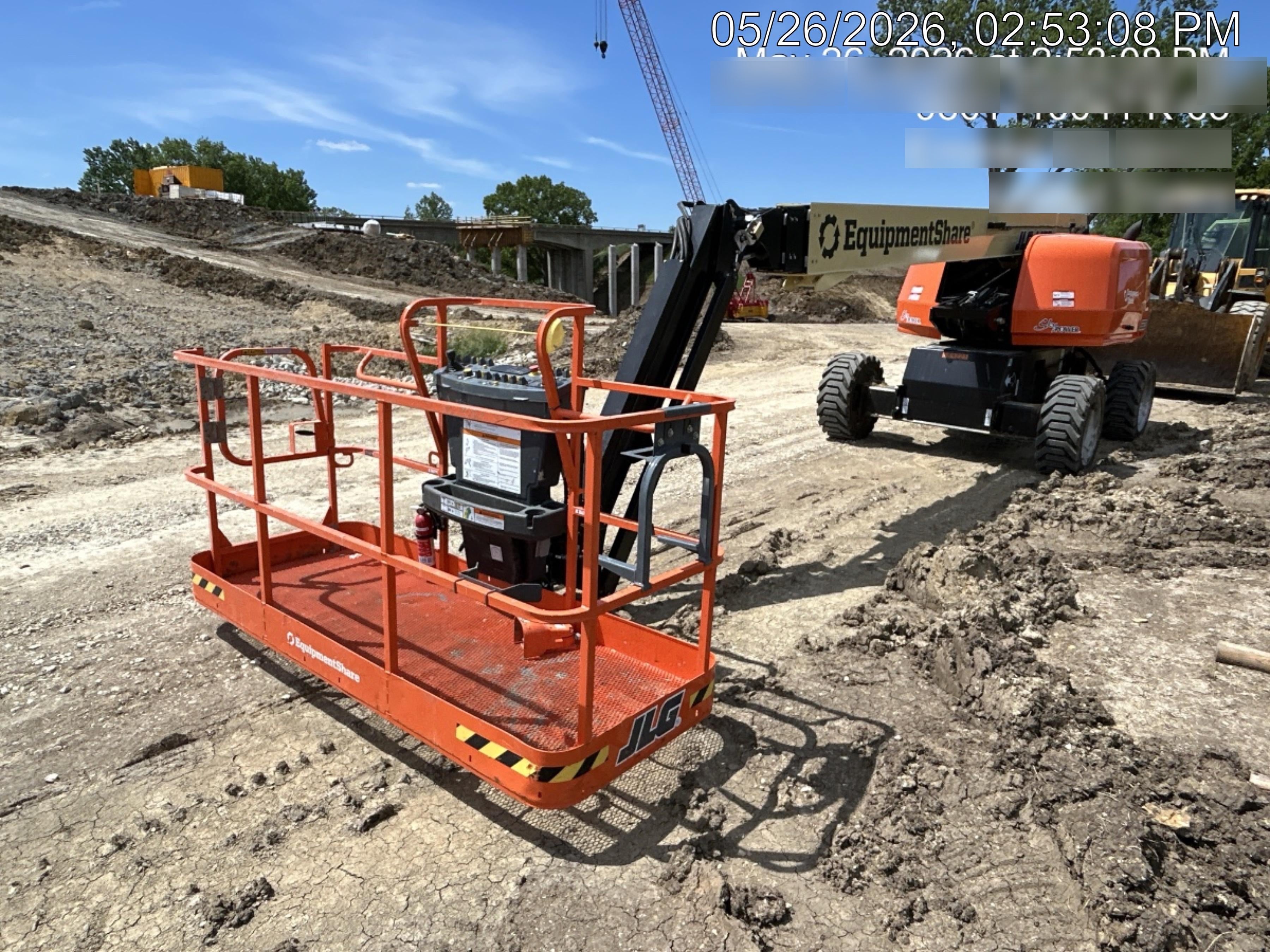 2025 JLG 660SJ