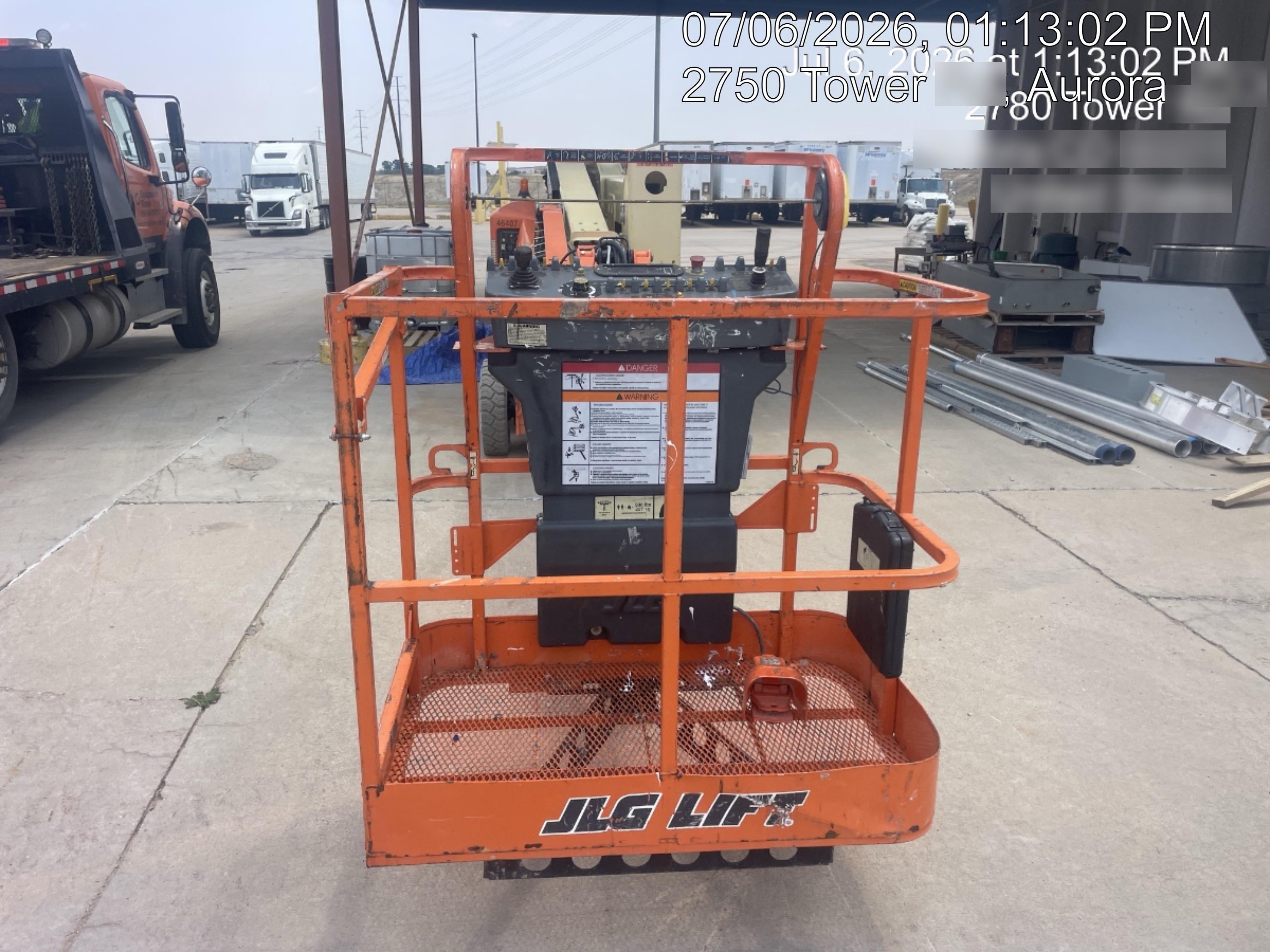2019 JLG E400AJPN