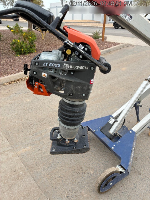 2025 HUSQVARNA LT6005