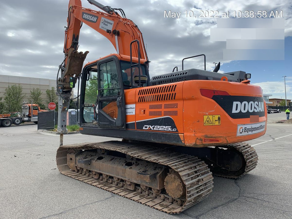 2019 DOOSAN DX225LC-5
