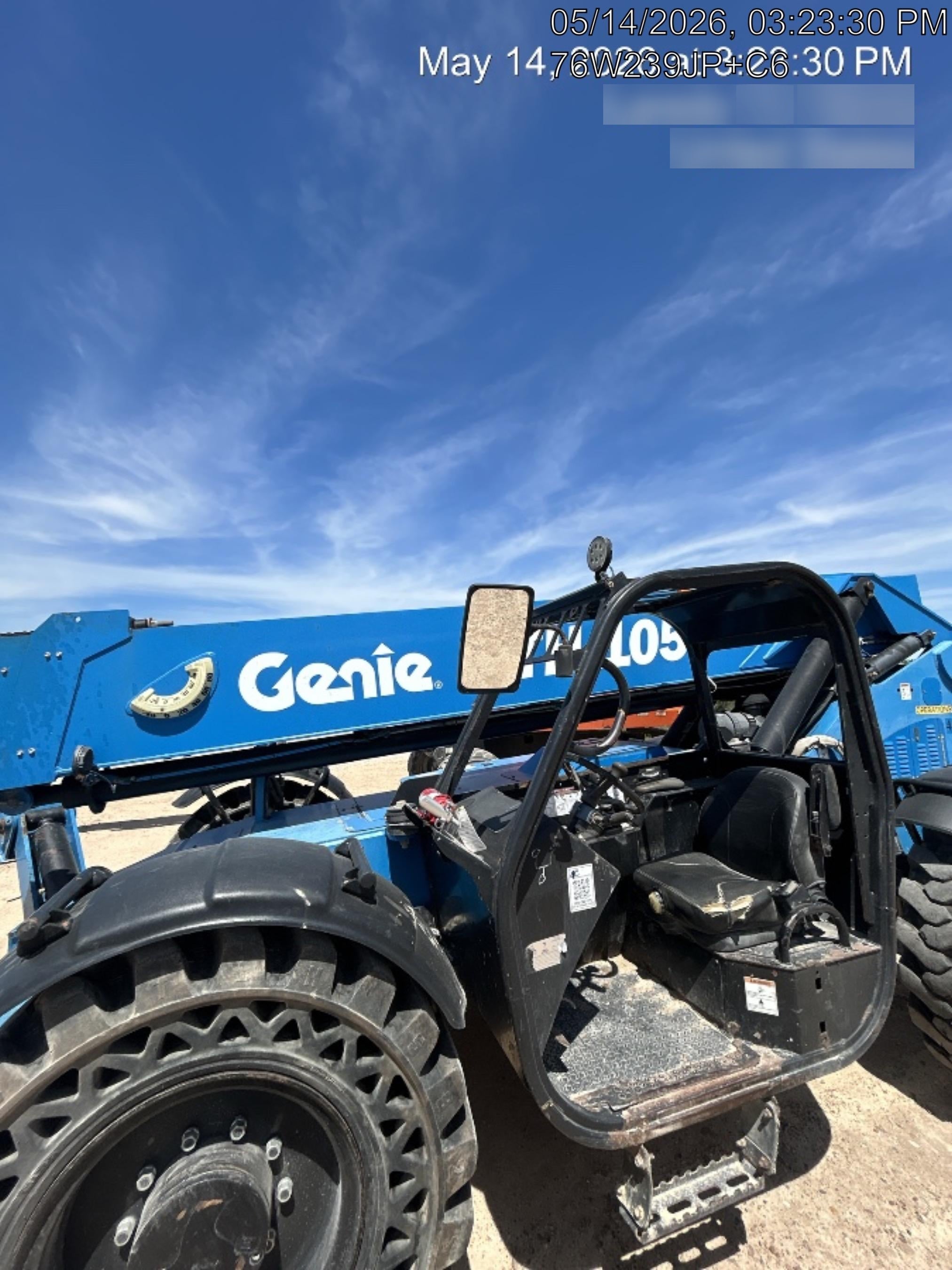 2016 Genie GTH-1056 Genie GTH1056, Solid Tires, 60" carriage, Open ROPS