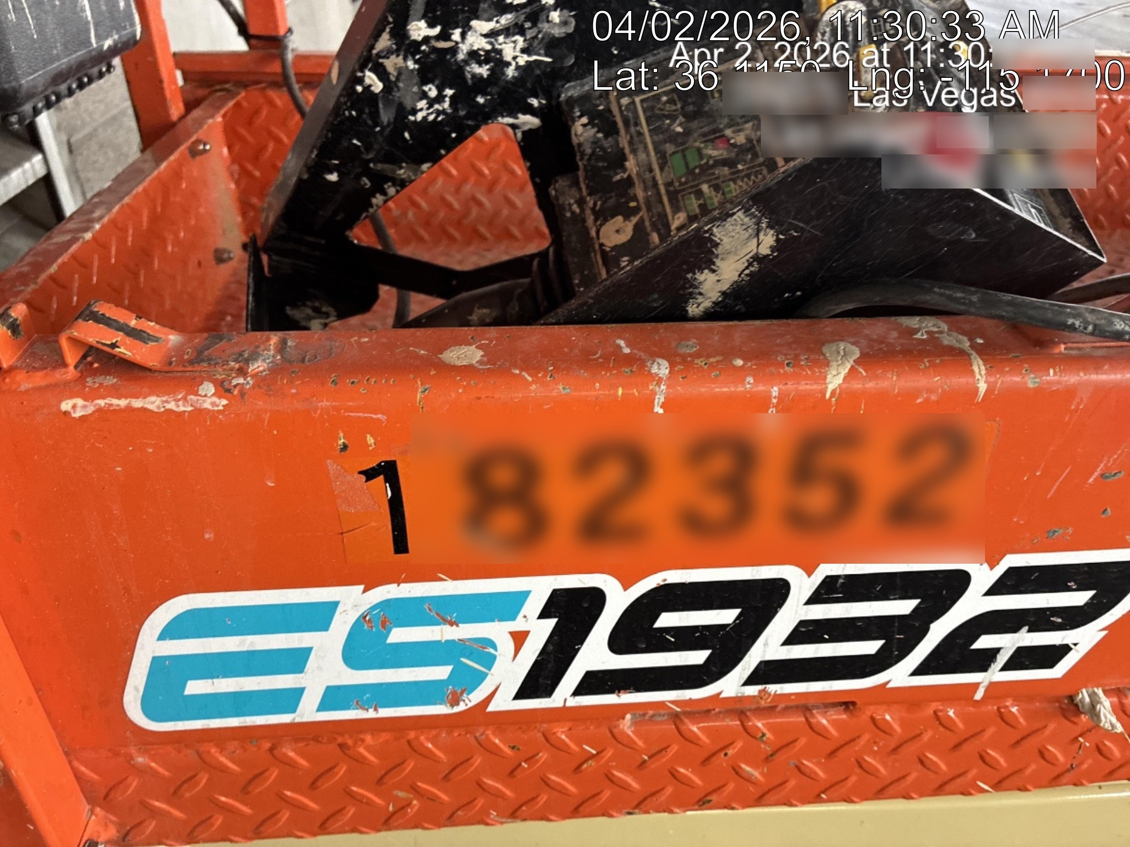 2021 JLG ES1932