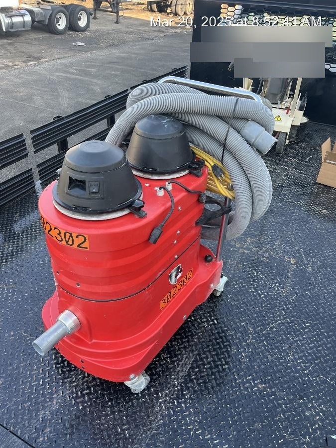 2023 EDCO VAC-200