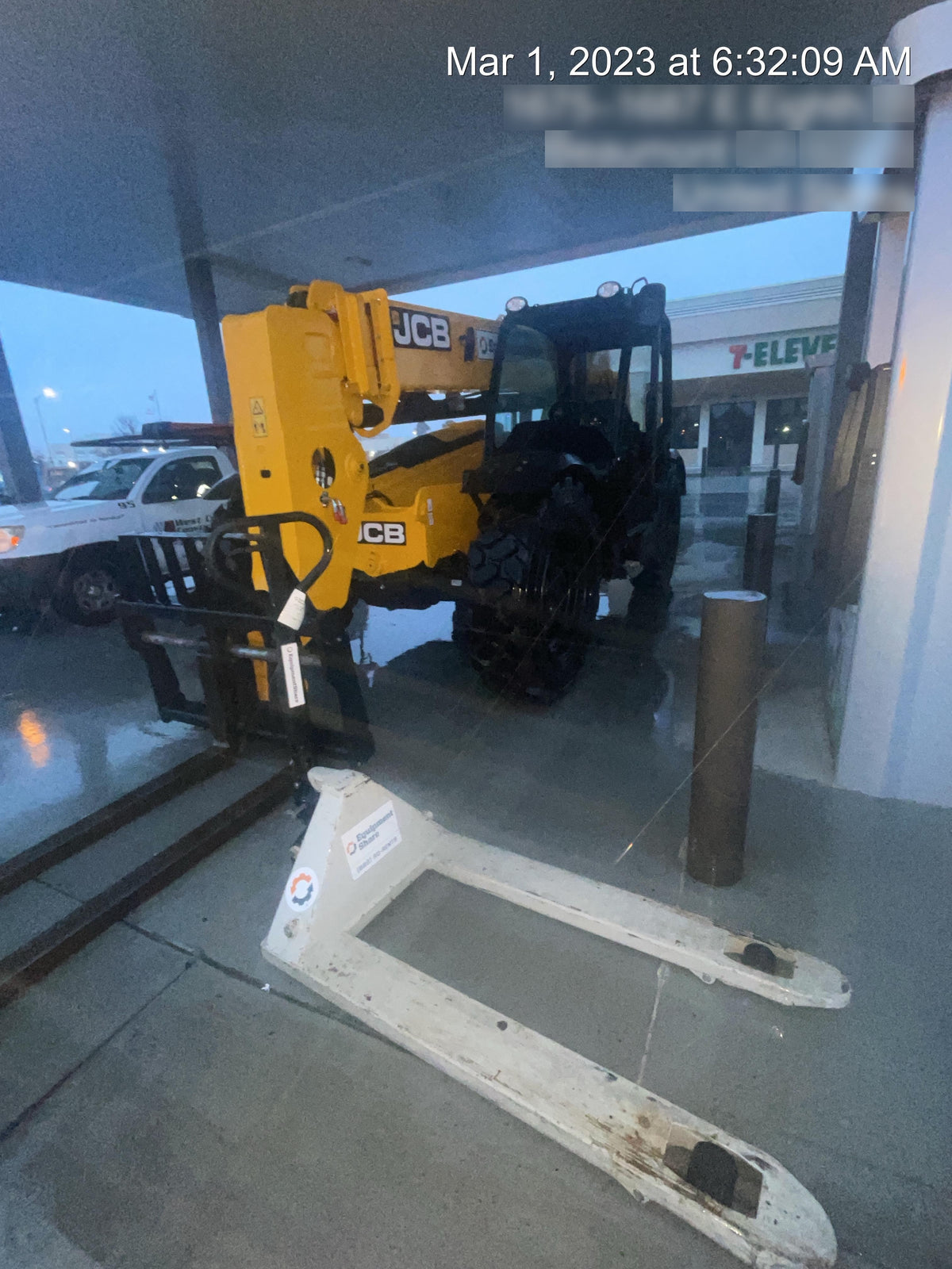 2021 HAUL MASTER Manual Pallet Jack 4,000 lbs