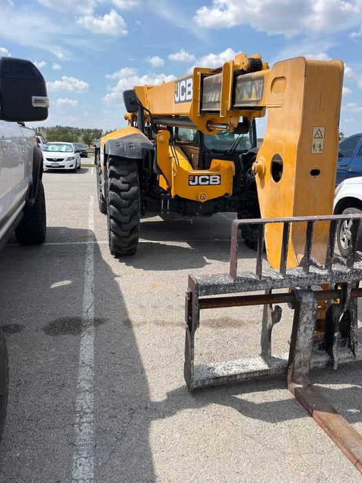 2020 JCB 509-42 Cab/Heat/Air, Solid Tires, Work Lights, Beacon, Aux Hydraulics, Back up Alarm, Lifting Eye, ES Decals