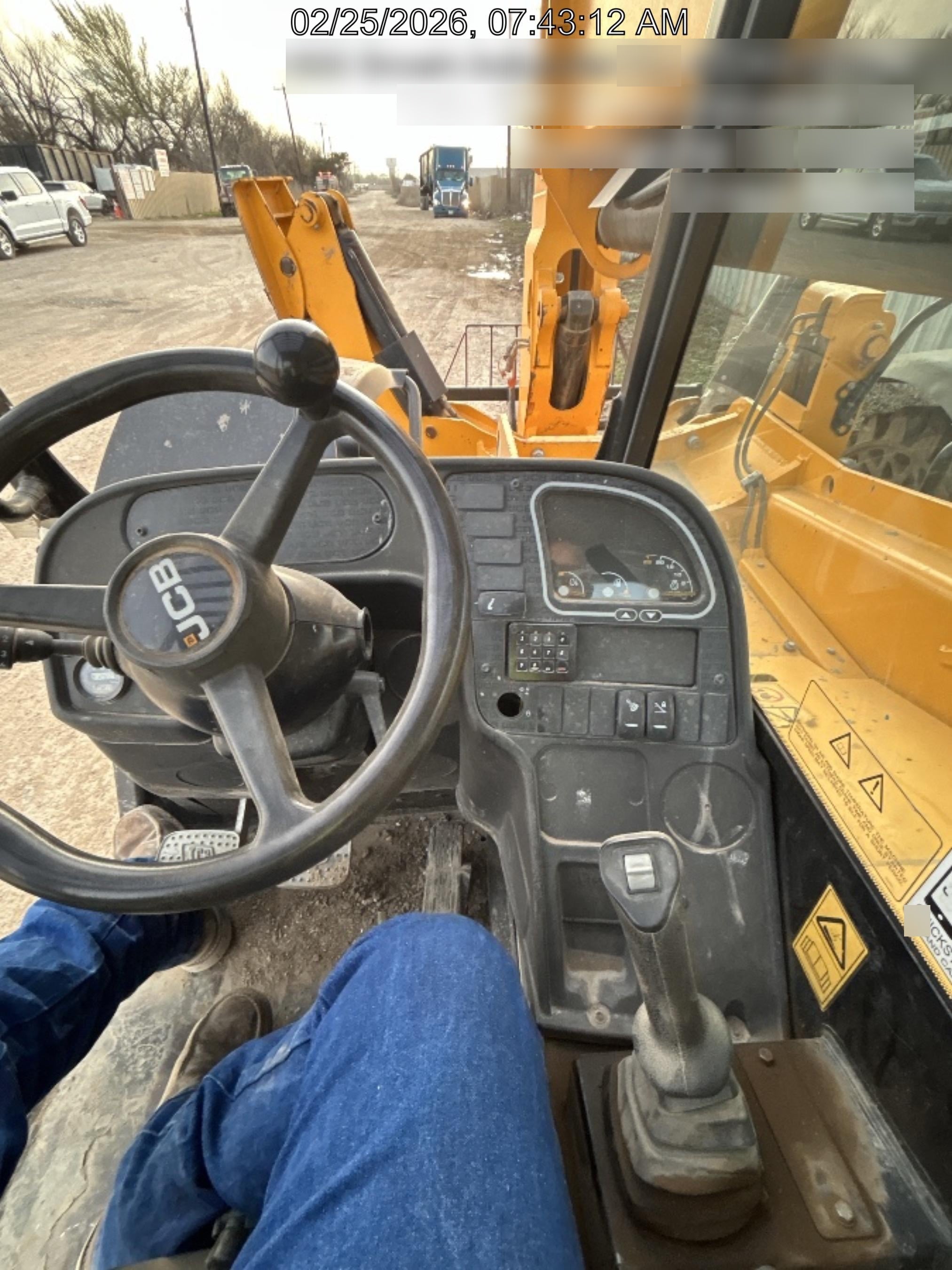 2023 JCB 512-56