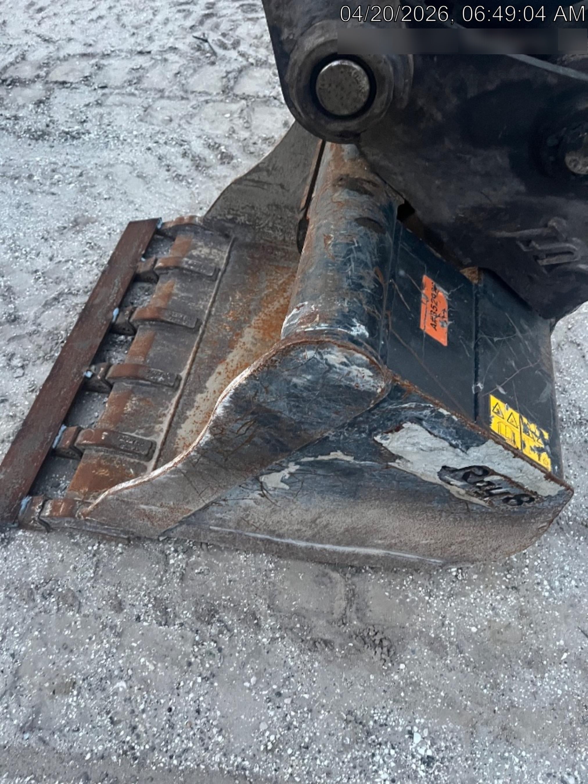 2023 WAIN-ROY 36" Bucket - Wain-Roy