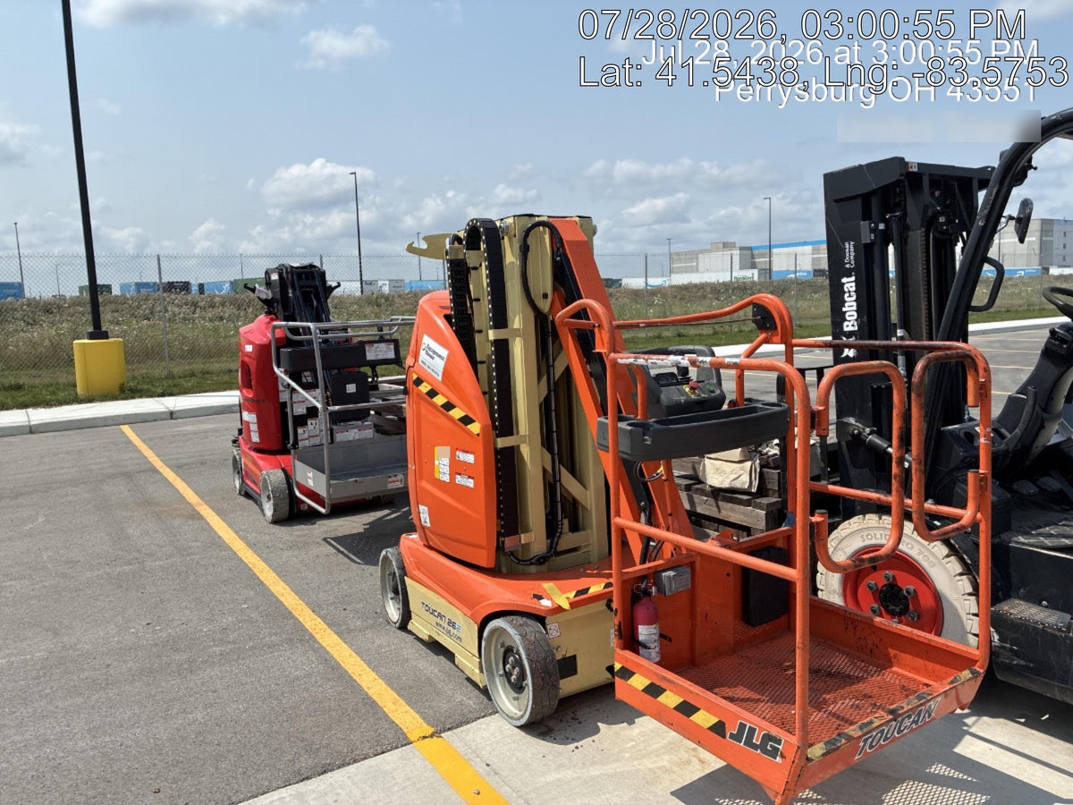 2022 JLG 26E