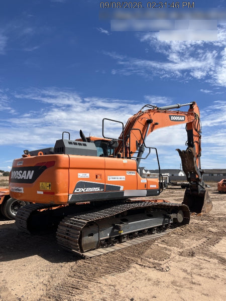 2019 DOOSAN DX225LC-5