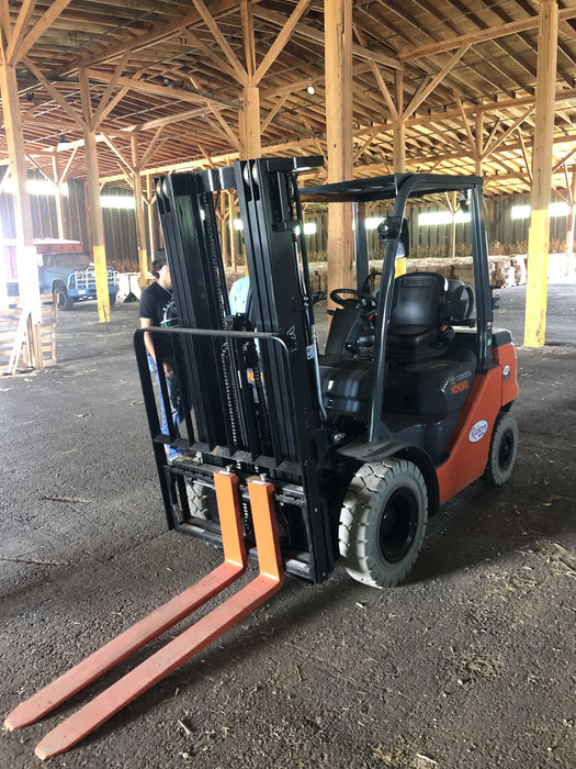 2022 TOYOTA 50-8FGU25