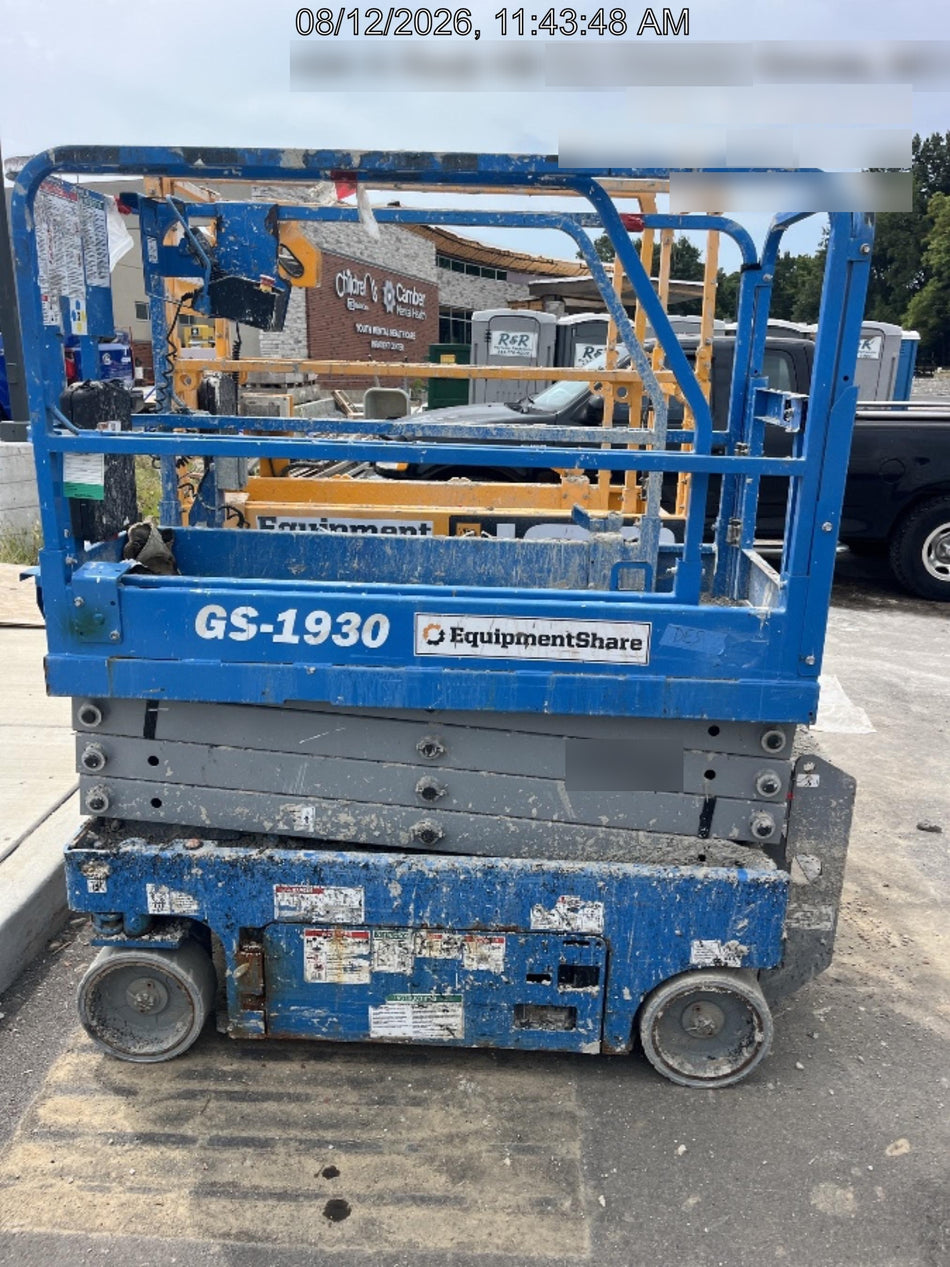 2020 Genie GS-1930 Solid Non Marking Tires, Beacon, Folding rails with half height swing gate