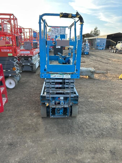 2019 Genie GS-1930 Half Height Swing Gate, 800W Inverter