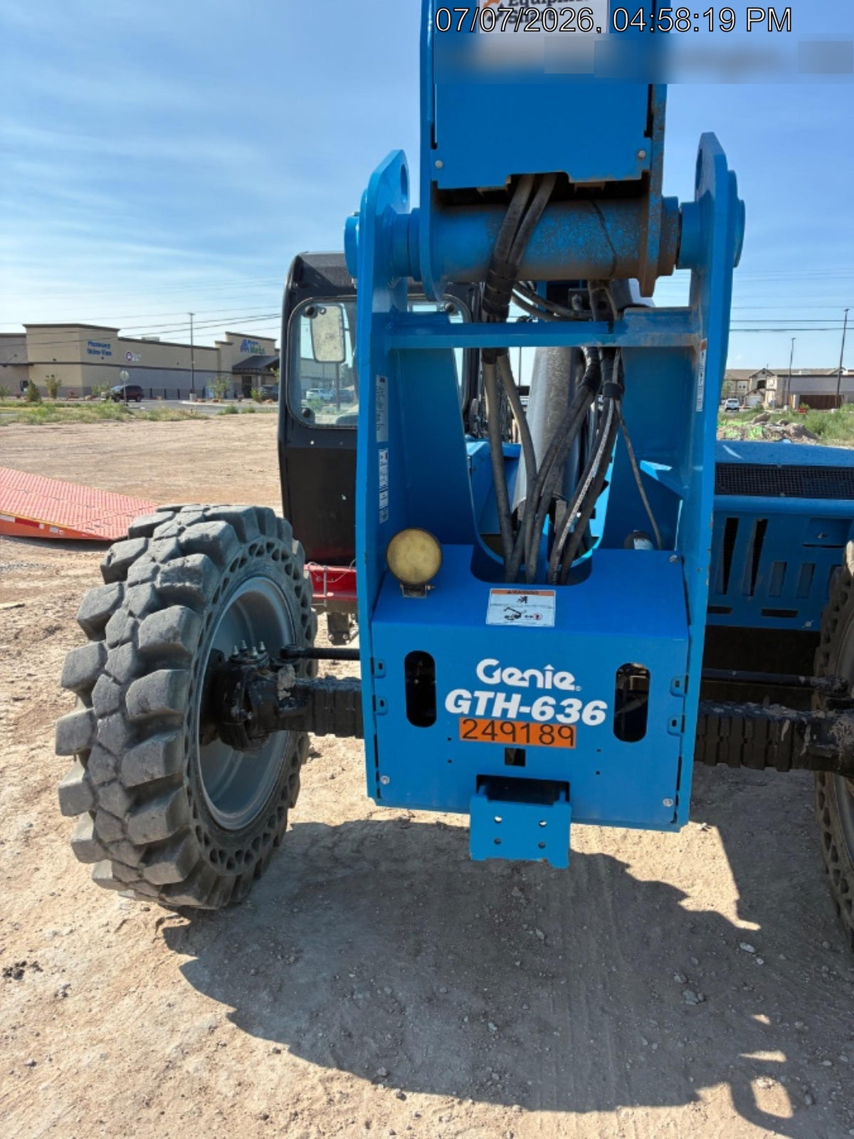 2022 GENIE GTH-636
